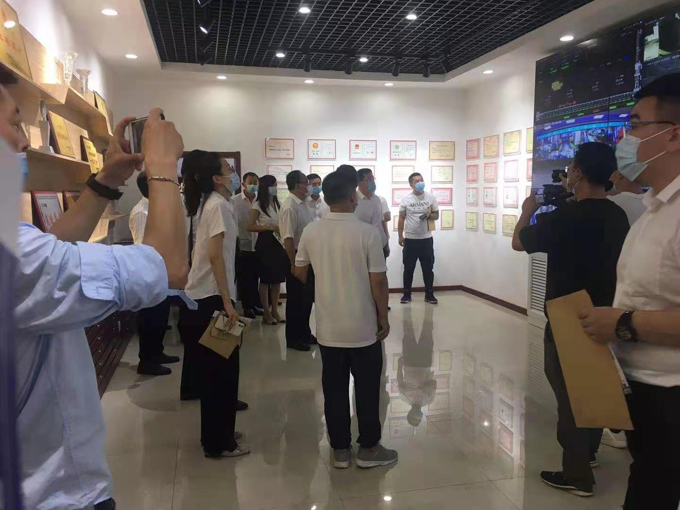 鐵嶺市總工會2021年勞模和職工創(chuàng)新工作室推進會在我司召開