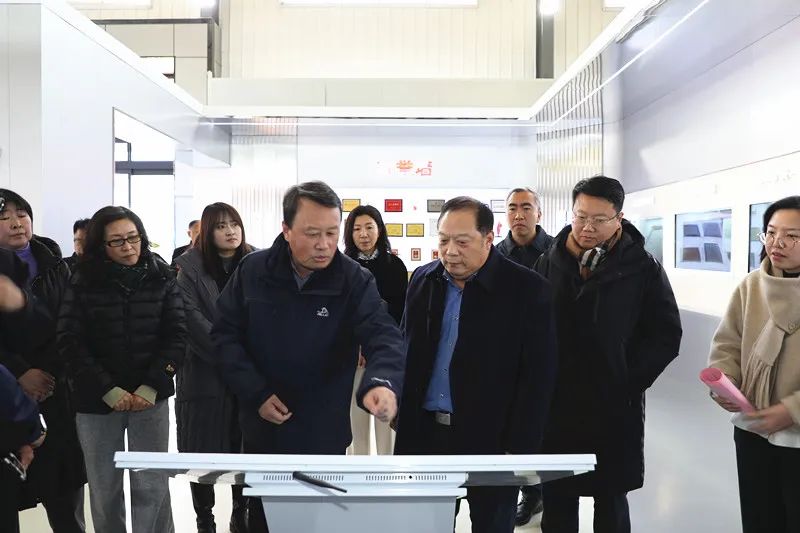 本溪市僑聯(lián)領導到鑫豐集團考察交流